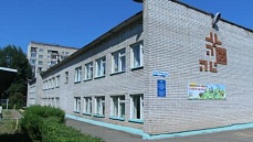 Входная группа Детский сад № 258.  40 лет Победы,  86а